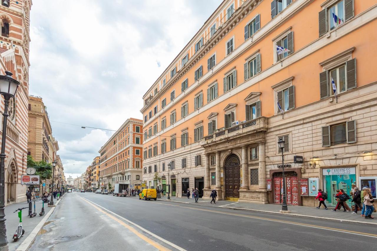 Daplace - Lucia Apartment Rome Luaran gambar