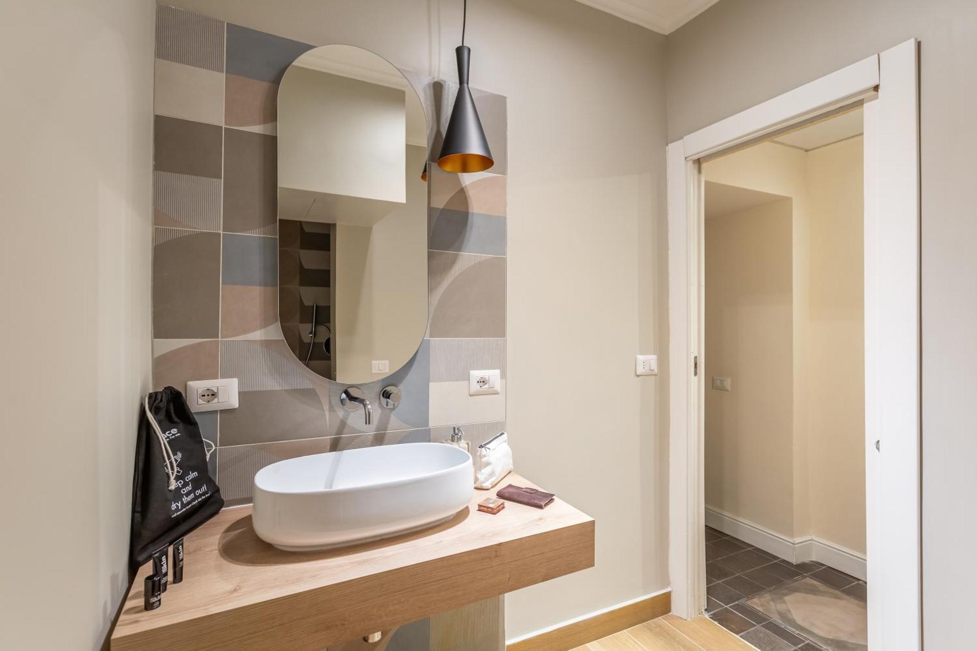 Daplace - Lucia Apartment Rome Luaran gambar